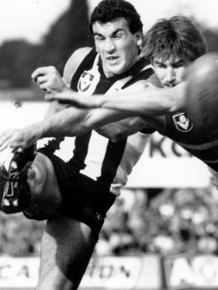 1988. Collingwood v Footscray. Darren Millane.