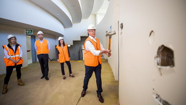 Premier Peter Gutwein at the DEC to announce the commencement of building works. Premier Peter Gutwein is watched by GCC Mayor Kristie Johnston, JackJumpers CEO Simon Brookhouse and Jane Howlett, Sport and Recreation Minister. Picture: Richard Jupe