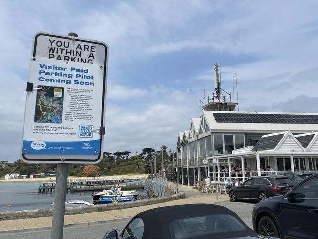 Paid parking trial Mornington Peninsula: Schnapper Point Mornington was chosen as one of three locations to test paid parking.