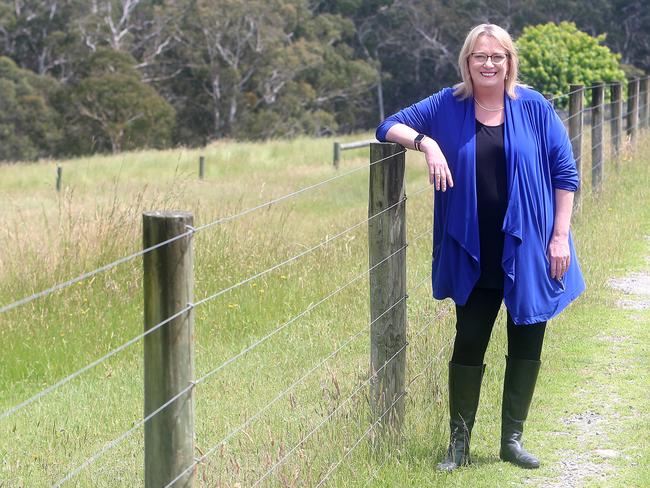 Ms Spence met with struggling farmers in Victoria’s southwest. Picture: Yuri Kouzmin