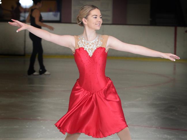 17 year old Synchronized Skater, Bianca Douglas, who attends St John Paul II College at Quakers Hill will shortly compete with her team Majestic Ice Junior at the upcoming World Junior Synchronized Ice Skating Championships in Mississauga, Canada. The team qualified for the March, 2017 competition by winning the Australian title last December. No Byline