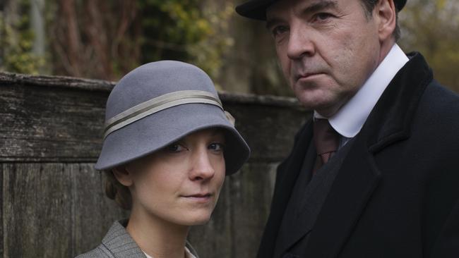 Anna and Mr Bates.