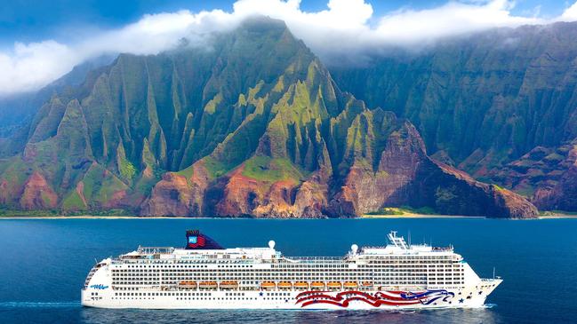 Norwegian Cruise Line’s Pride of America in Hawaii.