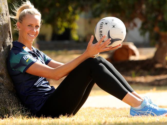 06/03/2019: Melbourne Vixens Netballer Renae Ingles, wife of NBA basketballer Joe Ingles, has been flying back and forth between Melbourne and Utah all summer to juggle parenting duties and her netball preseason.  Stuart McEvoy/The Australian.