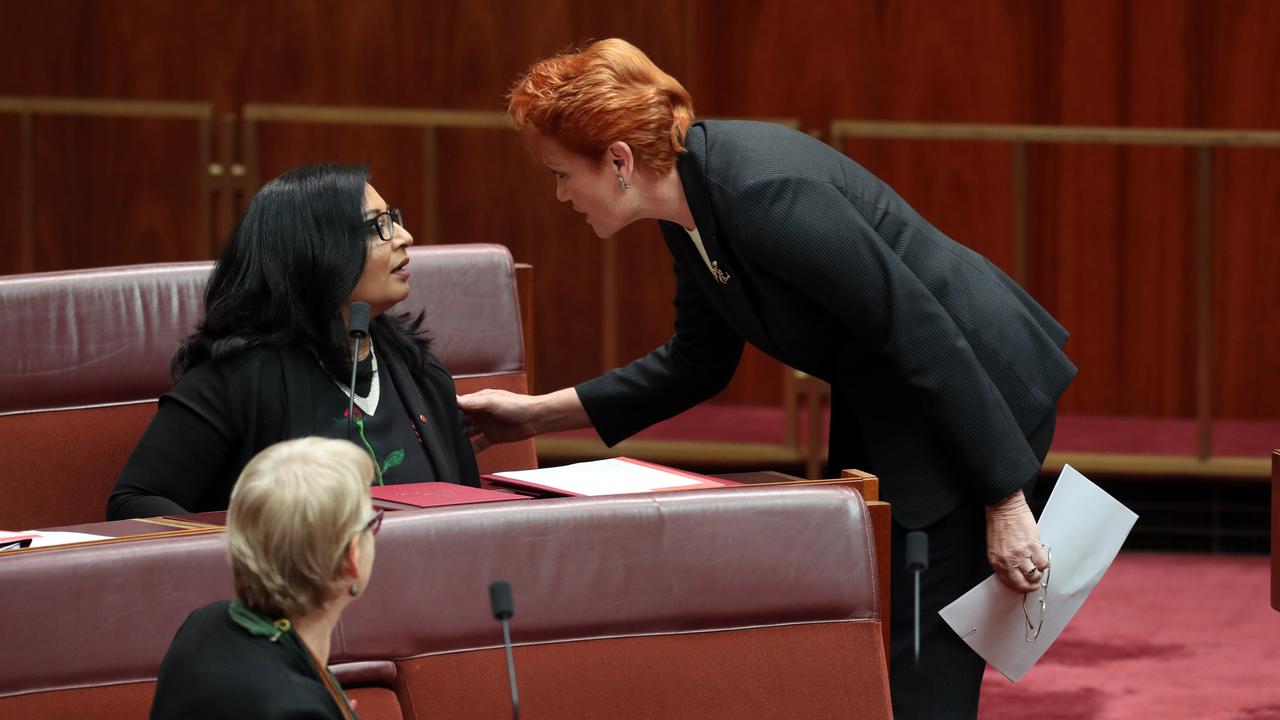 Pauline Hanson, Mehreen Faruqi Argue Over Twitter Survey On Effects Of ...