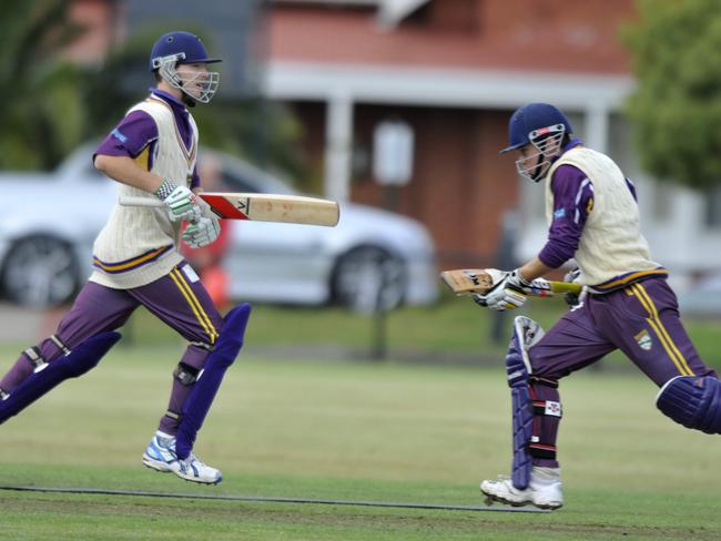 Michael Splatt and Andrew Splatt at the batting creases.