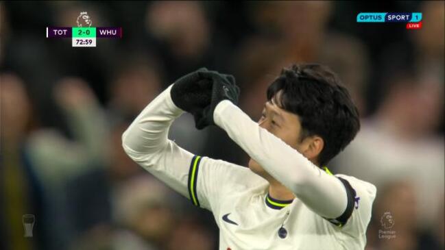 Son scores as Tottenham do West Ham