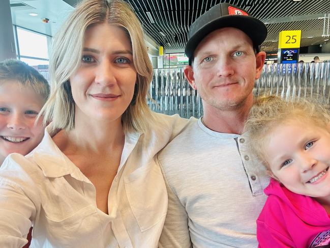 Caitlyn Harvey had to pay $4000 to get her family home after Bonza cancelled her flight. Picture: Supplied