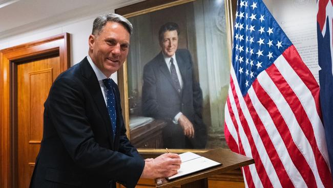 Australian Defence Minister Richard Marles signs in to the Pentagon before discussing the United States-Australia Alliance. Picture: Twitter