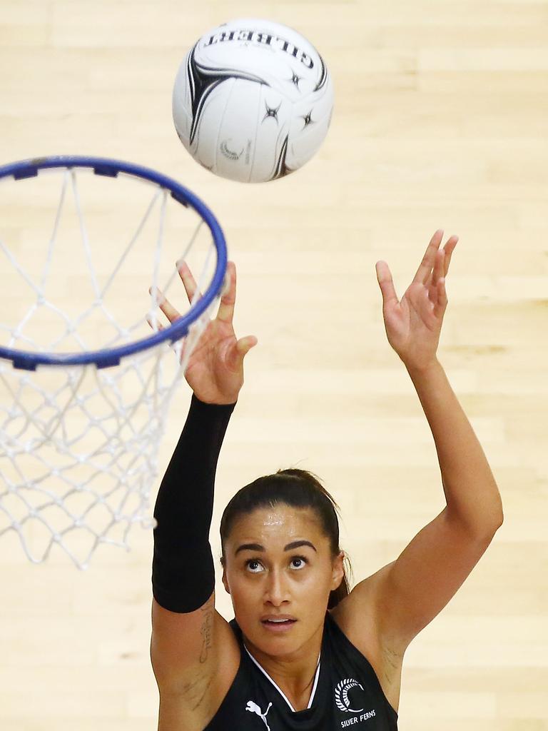 Super Netball: NZ star Maria Folau joins Adelaide Thunderbirds | The ...