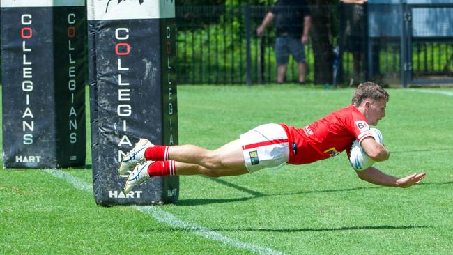 Wesley Pring crossing to score for the Illawarra Steelers. Picture Thomas Lisson