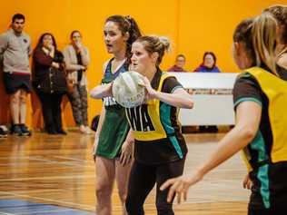 Rhianna Ryan in possession at WIRAC in Warwick netball fixtures. Picture: Samantha Bennett