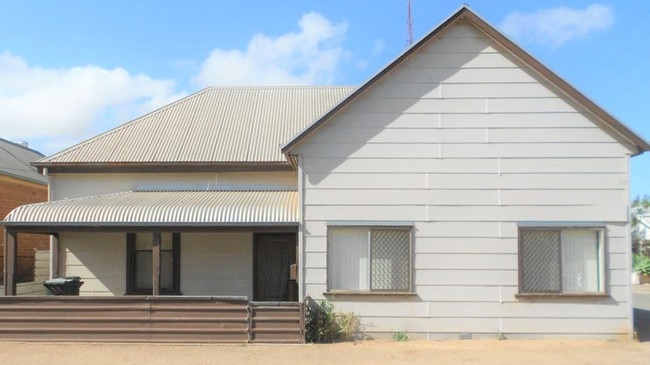 9 Eleventh Street, Port Pirie is on the market for $119,000. Pic: realestate.com.au.