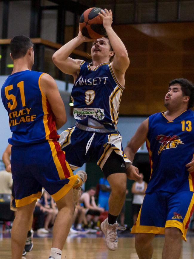 Anthony Rowse attempts a pull-up shot for Ansett against Tracy Village. Picture: Jasmine Harrison