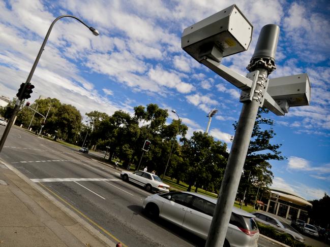 Hoons beware! Pop-up speed traps could be on the fast track