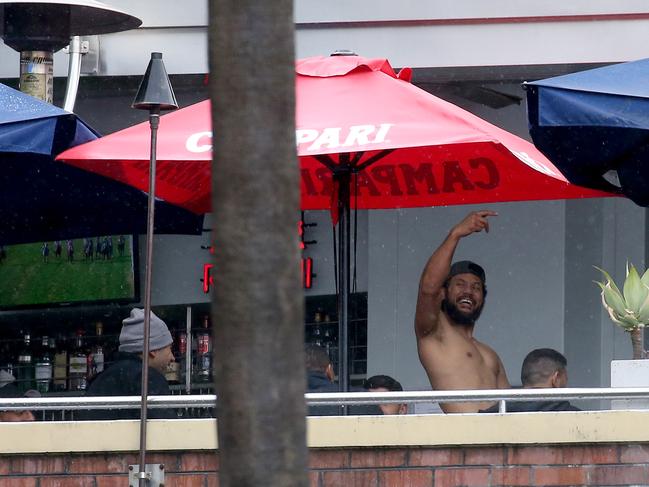 Bulldogs players arrive at the Harbour View Hotel in The Rocks for Mad Monday. Picture: Toby Zerna