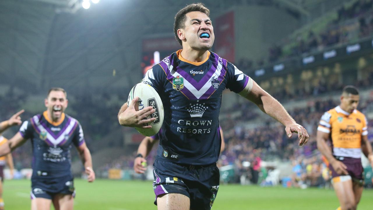 Jahrome Hughes is the man to replace Billy Slater, according to Melbourne Storm teammates. (AAP Image/David Crosling)