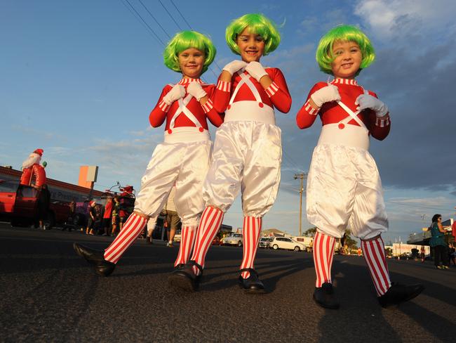 PAGEANT OF LIGHTS: Lauren Richter, Siancie Harding and Lara Beer at the Pageant of Lights in the Bundaberg CBD. Photo: Max Fleet/NewsMail