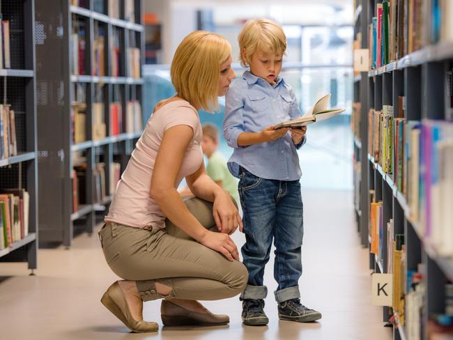 Curious kids. iStock image. For Kids News and Hibernation