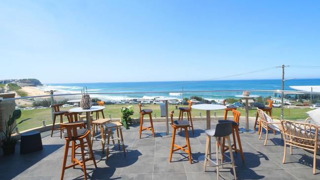 Hotelier Glenn Piper has snapped up Newcastle’s iconic Merewether Beach Hotel for about $40m.