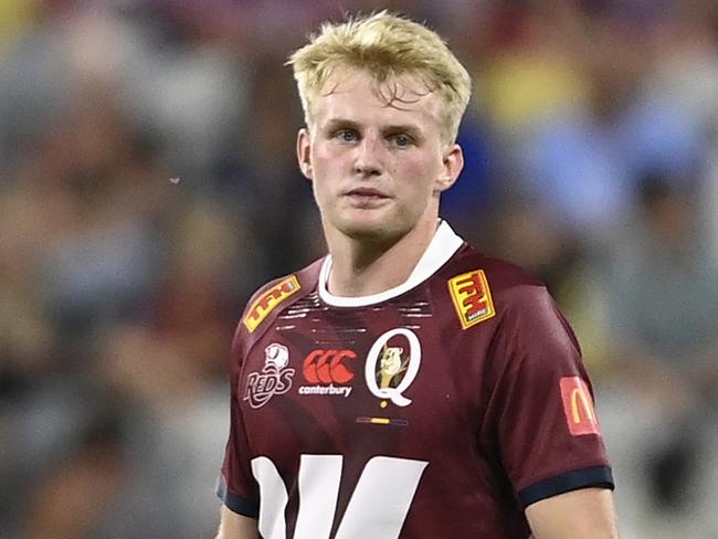 TOWNSVILLE, AUSTRALIA - FEBRUARY 25:  Tom Lynagh of the Reds looks on during the round one Super Rugby Pacific match between Queensland Reds and Hurricanes at Queensland Country Bank Stadium, on February 25, 2023, in Townsville, Australia. (Photo by Ian Hitchcock/Getty Images)