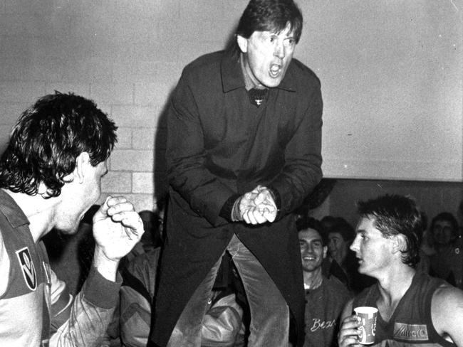 Actor and Brisbane Bears ownership figurehead Paul Cronin sings the club song with the team.