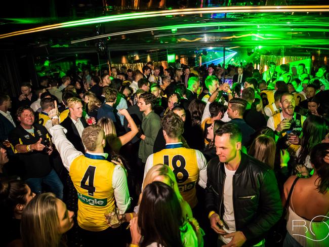 Richmond players soaked up the adulation. Picture: Bond Bar