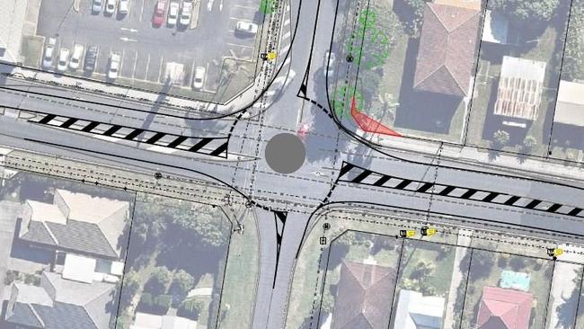 Mini roundabout option for Yamba Rd and Treelands Drive.