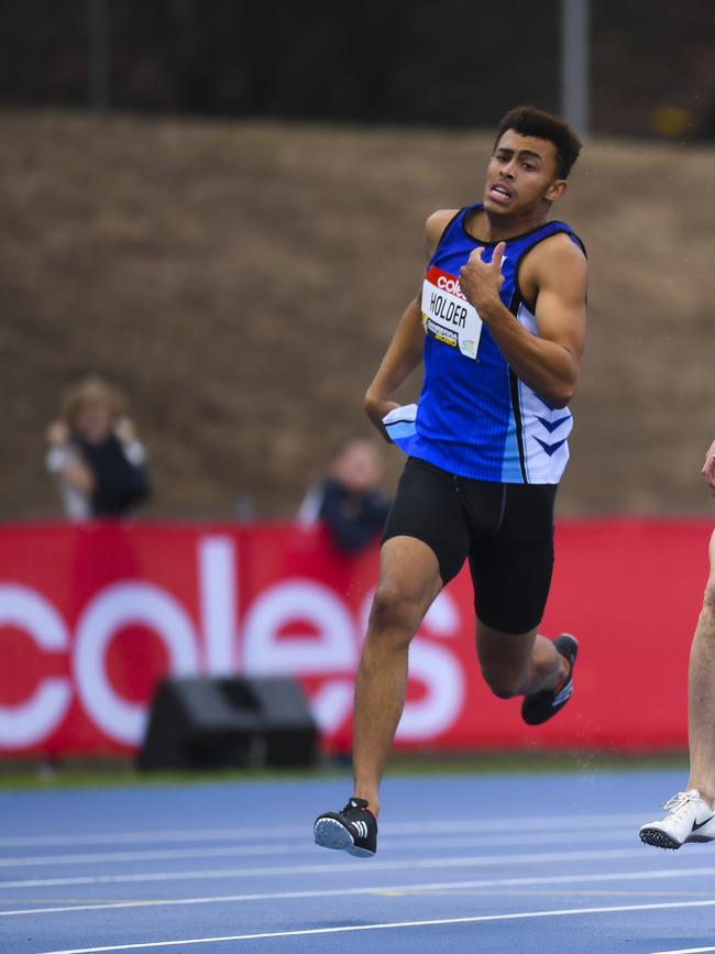 Reece Holder is a Balmoral LIttle Athletics Jinior.(AAP Image/Lukas Coch)