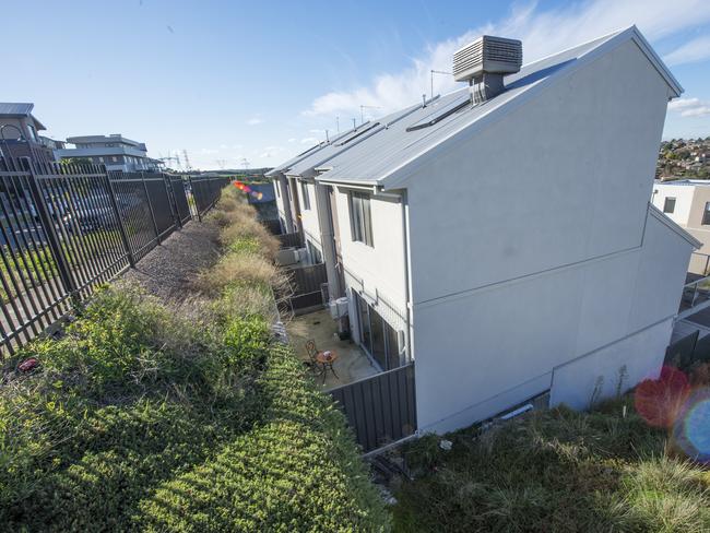 The drop from the street to the backyards of homes. Picture: Rob Leeson