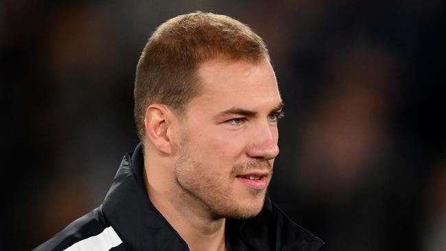 MELBOURNE, AUSTRALIA – JULY 15: Harry McKay of the Blues stands in the huddle at three quarter time during the 2023 AFL Round 18 match between the Carlton Blues and the Port Adelaide Power at Marvel Stadium on July 15, 2023 in Melbourne, Australia. (Photo by Morgan Hancock/AFL Photos via Getty Images)