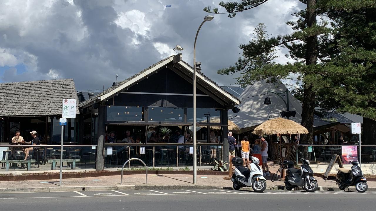 Mixed reaction to COVID warnings in Byron Bay after health ...