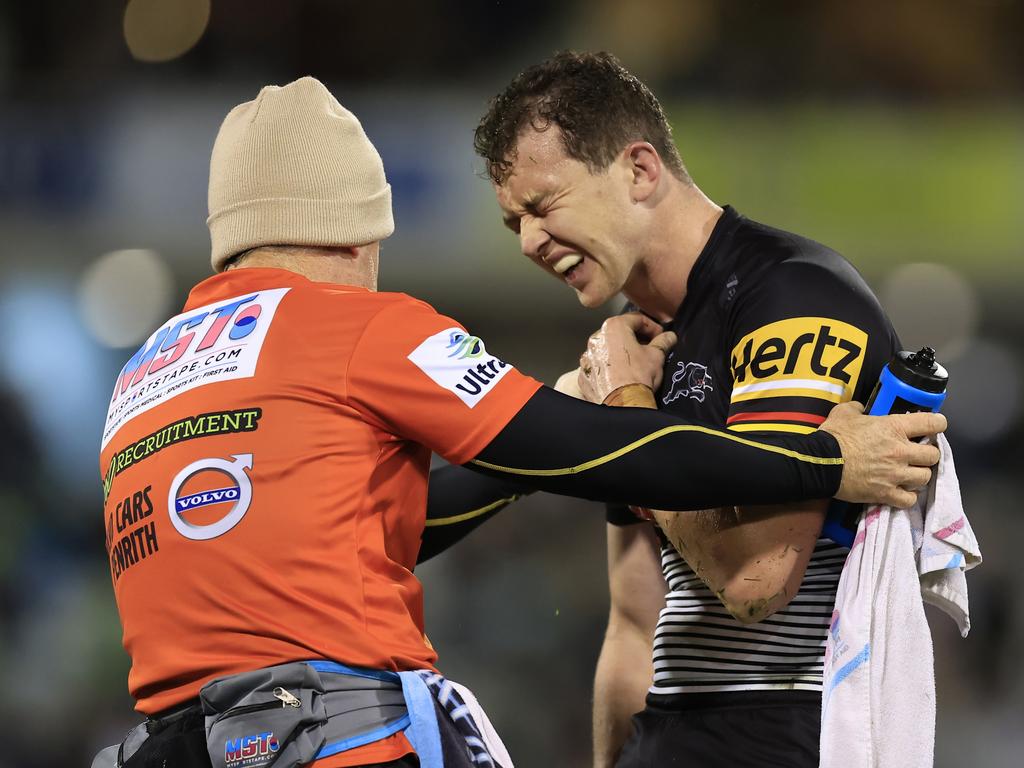 Dylan Edwards battled a sternum injury following a shot from Canberra’s Jordan Rapana. Picture: Mark Evans/Getty Images