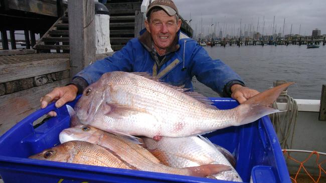 St Kilda Pier Fishing Guide  Fishing Melbourne & Victoria