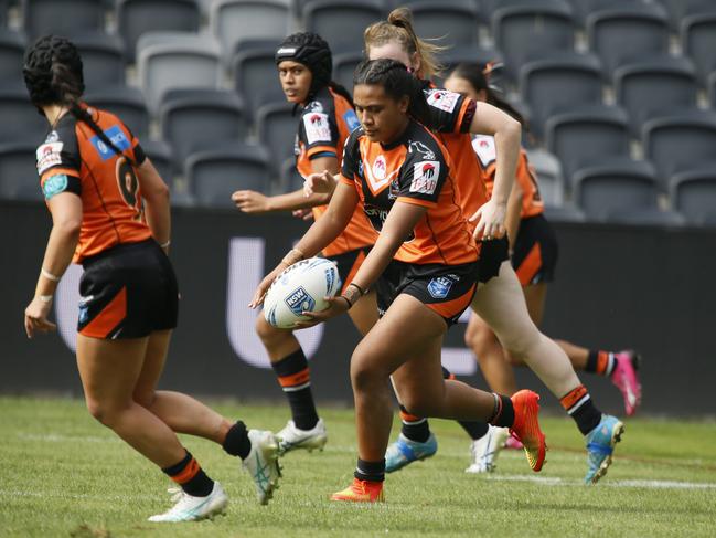 AgnewsFaaui was a strong performer for Wests Tigers in the Lisa Fiaola Cup. Picture: Warren Gannon Photography