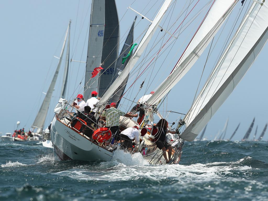 start of sydney to hobart yacht race