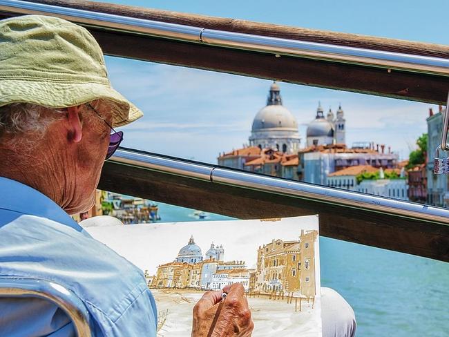Venice, Italy ... ‘The Painter’ by rory McDonald/Photocrowd.com