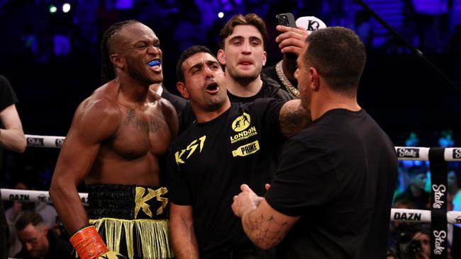 KSI (JJ Olajide Olatunji) (R) celebrates knocking out Joe Fournier. (Photo by Paul Harding/Getty Images)