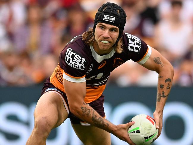 BRISBANE, AUSTRALIA - JULY 27: Blake Mozer of the Broncos in action during the round 21 NRL match between Brisbane Broncos and Canterbury Bulldogs at Suncorp Stadium, on July 27, 2024, in Brisbane, Australia. (Photo by Albert Perez/Getty Images)