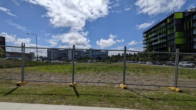 An empty site at the Health and Knowledge precinct in Southport. Picture: Keith Woods.