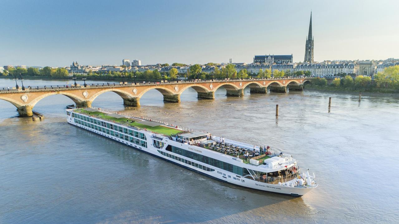 scenic river cruise paris to bordeaux