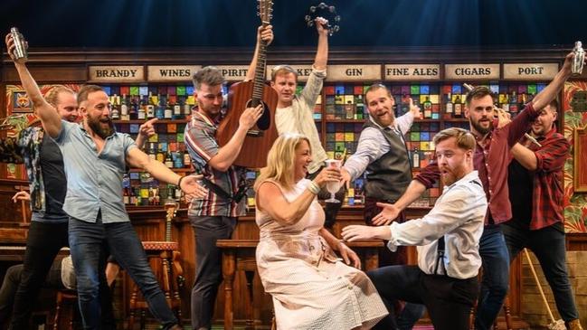 The Choir of Man will open their onstage pub in Melbourne over summer. Image: David and Chris Cann.