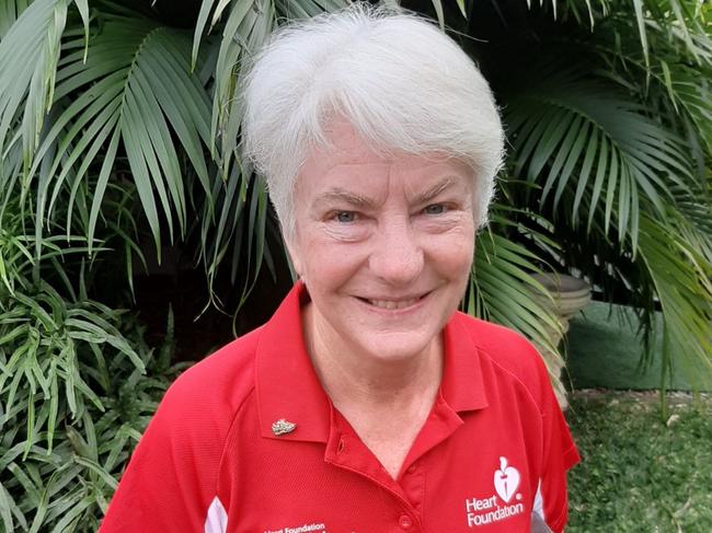 Leoni Warren has won a Golden Shoe award from the Heart Foundation for her leadership to her Banora Point Walkers group