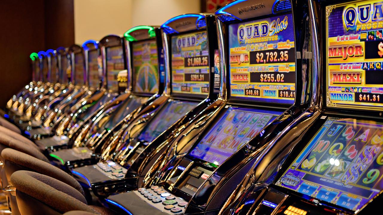 Victorian pokies venues raked in record $250m in March | Herald Sun