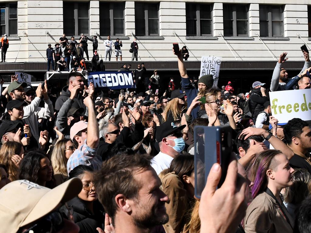 Anti-lockdown protests in Sydney and Melbourne make global ...