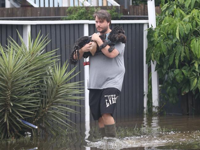 Tali Scott with his dog Bernie. Picture: Annette Dew