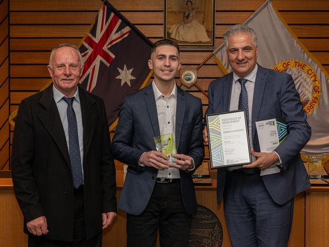 Start-Up Talent Award recipient George Alkhoury (centre).