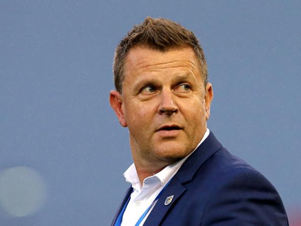 NEWCASTLE, AUSTRALIA - NOVEMBER 14: Tony Walmsley coach of the Mariners looks on during the round six A-League match between the Newcastle Jets and the Central Coast Mariners at Hunter Stadium on November 14, 2015 in Newcastle, Australia. (Photo by Ashley Feder/Getty Images)