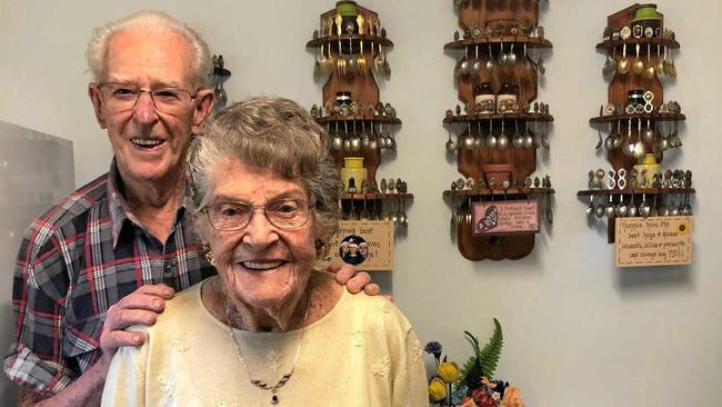 Artie and Edie Brown are about to celebrate 75 years of marriage with their family including 22 great grandchildren. Picture: Sophie Moeller