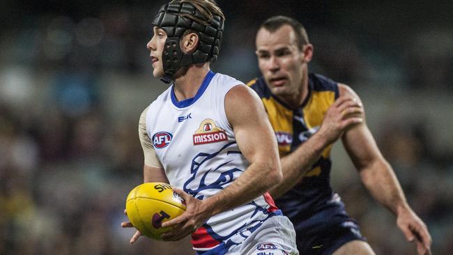 Caleb Daniel gets away from Shannon Hurn.